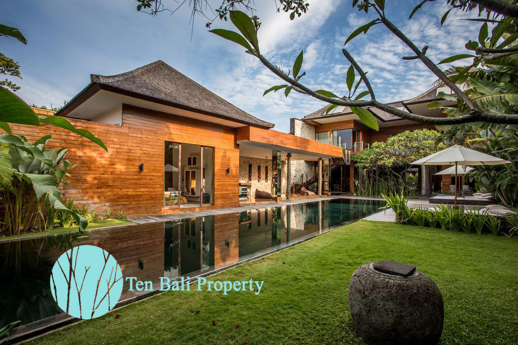 Seminyak, Bali, 4 Bedrooms Bedrooms, ,4 BathroomsBathrooms,Villa,For Sale,1111