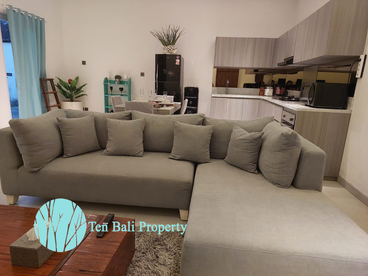 Seminyak, Bali, 2 Bedrooms Bedrooms, ,2 BathroomsBathrooms,Villa,For Sale,1114