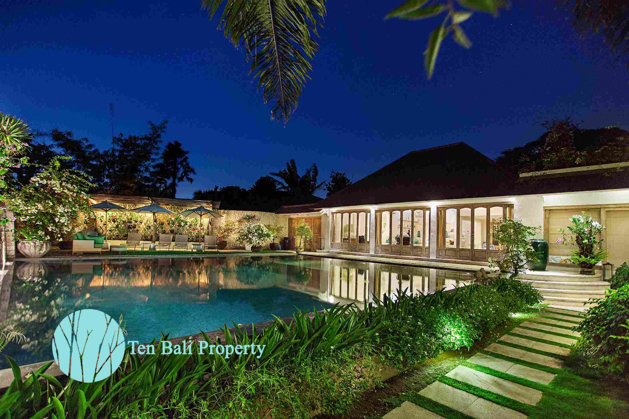 Seminyak, Bali, Bali, 6 Bedrooms Bedrooms, ,7 BathroomsBathrooms,Villa,For Sale,1163