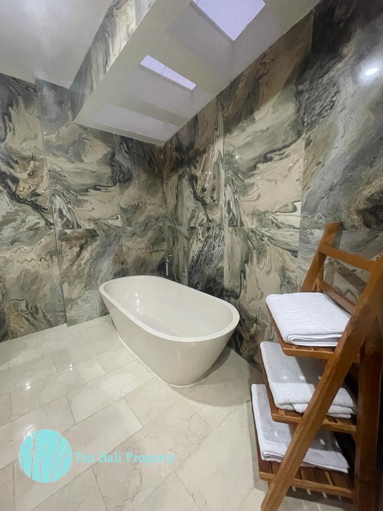 Tumbak Bayuh, Canggu, Bali, 4 Bedrooms Bedrooms, ,4 BathroomsBathrooms,Villa,For Sale,1214