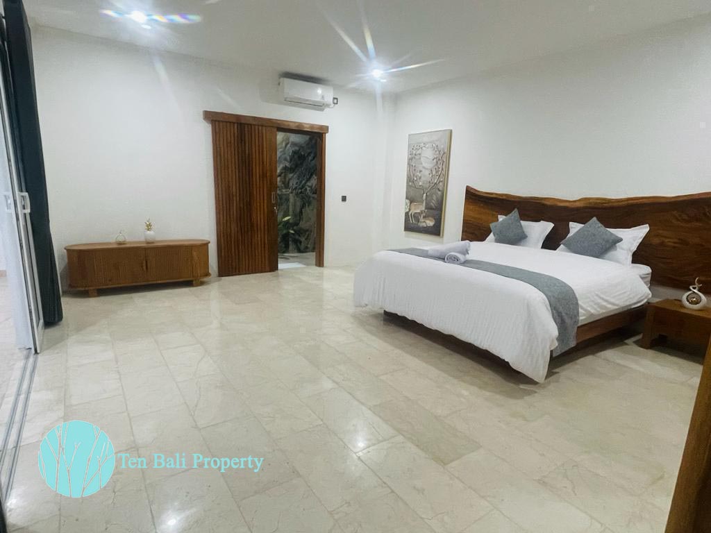 Tumbak Bayuh, Canggu, Bali, 4 Bedrooms Bedrooms, ,4 BathroomsBathrooms,Villa,For Sale,1214