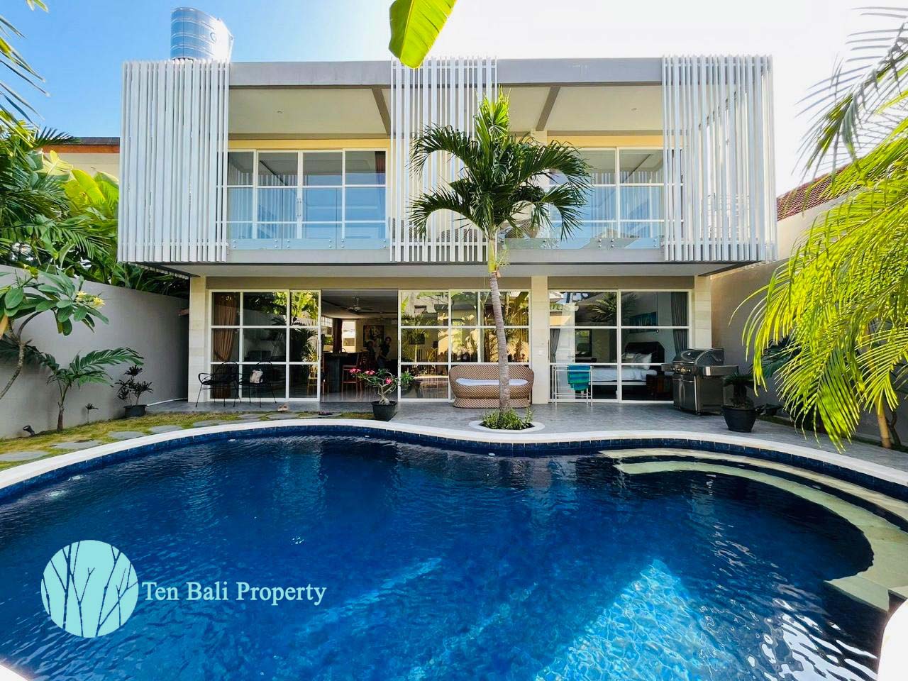 Kerobokan, Bali, 3 Bedrooms Bedrooms, ,3 BathroomsBathrooms,Villa,For Rent,1243
