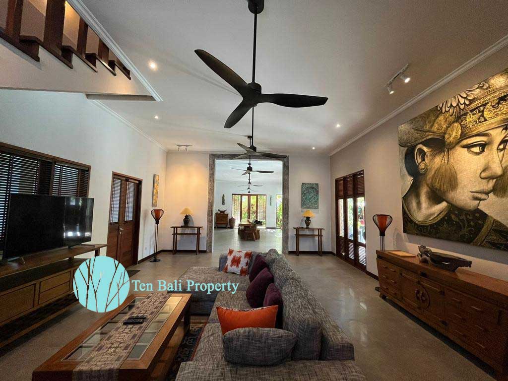Nusa Dua, Bali, 5 Bedrooms Bedrooms, ,5 BathroomsBathrooms,Villa,For Sale,1256