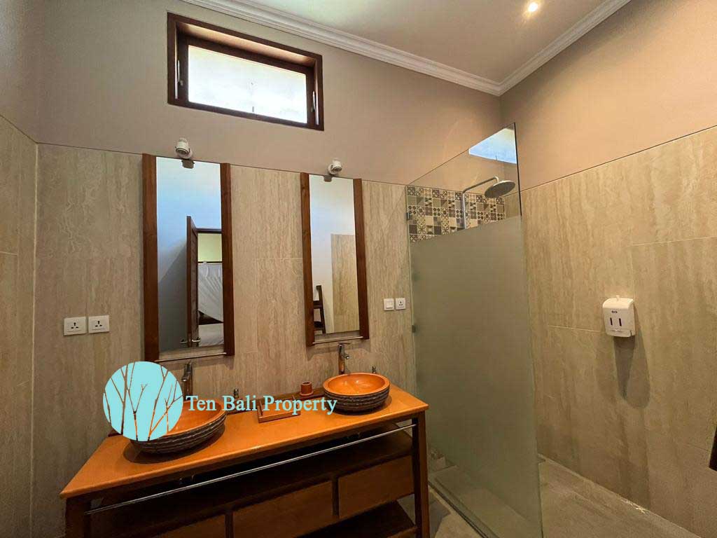 Nusa Dua, Bali, 5 Bedrooms Bedrooms, ,5 BathroomsBathrooms,Villa,For Sale,1256