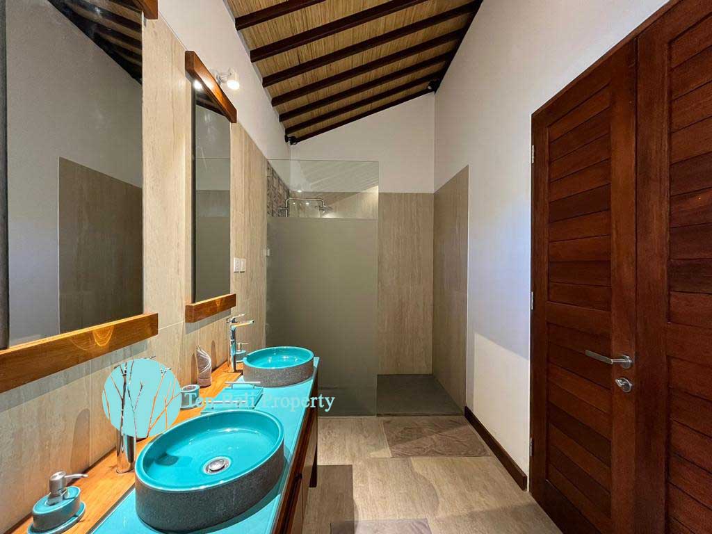 Nusa Dua, Bali, 5 Bedrooms Bedrooms, ,5 BathroomsBathrooms,Villa,For Sale,1256