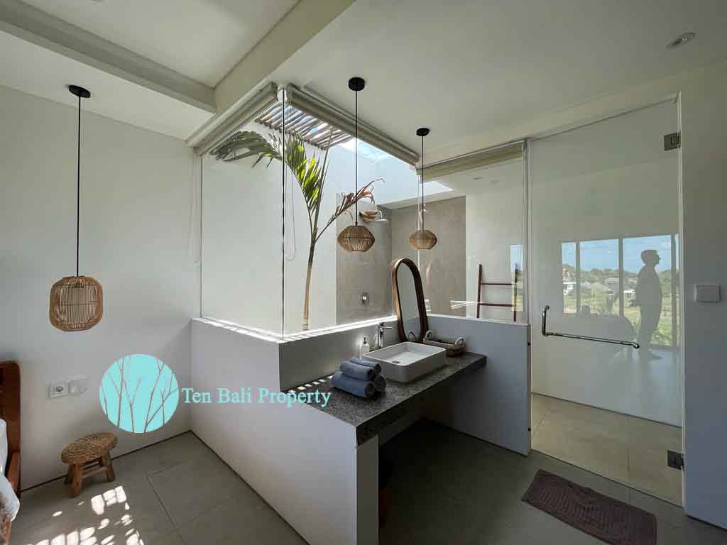 Berawa, Bali, 2 Bedrooms Bedrooms, ,2 BathroomsBathrooms,Villa,For Sale,1257