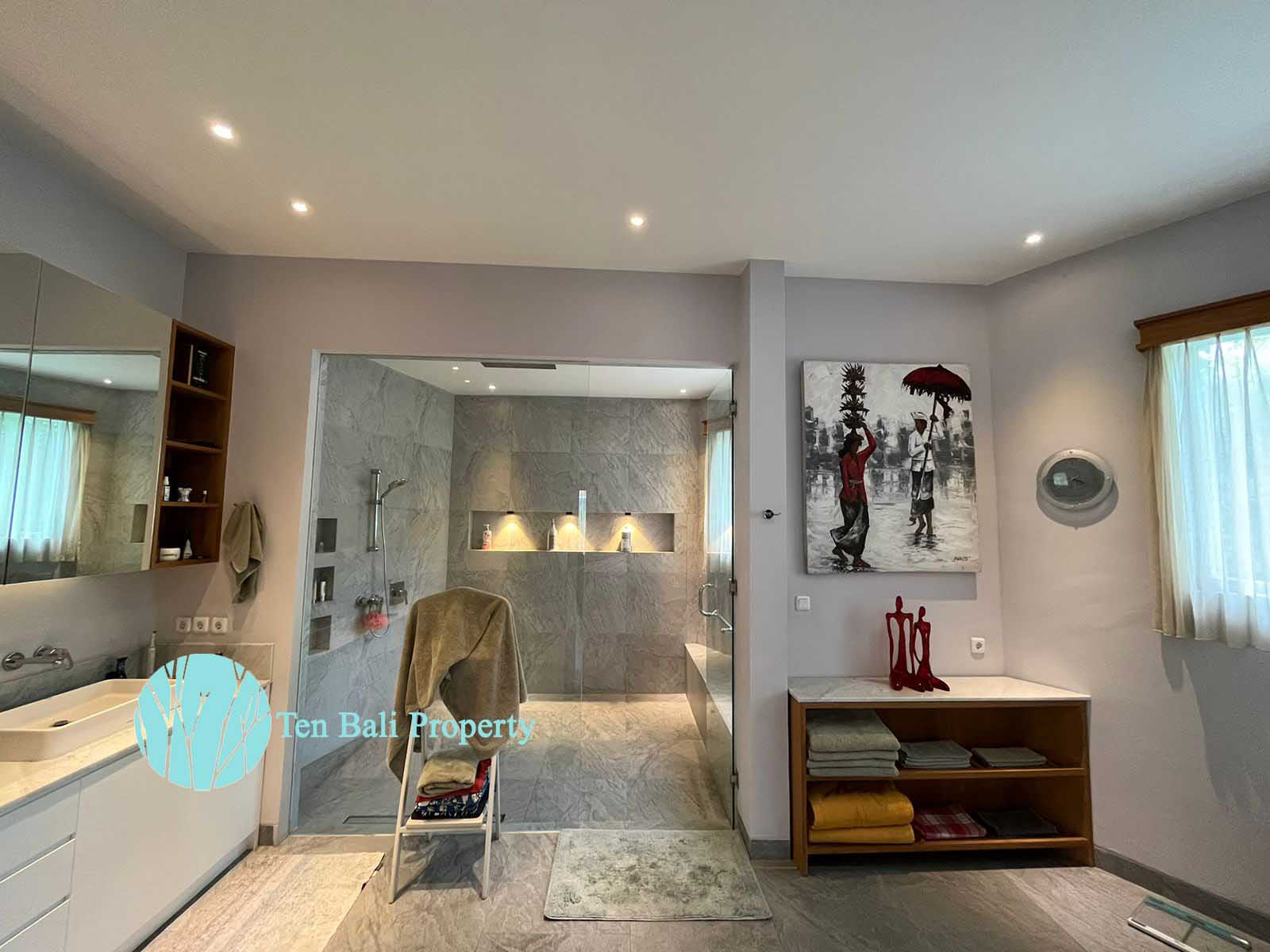 Umalas, Bali, 4 Bedrooms Bedrooms, ,4 BathroomsBathrooms,Villa,For Sale,1286