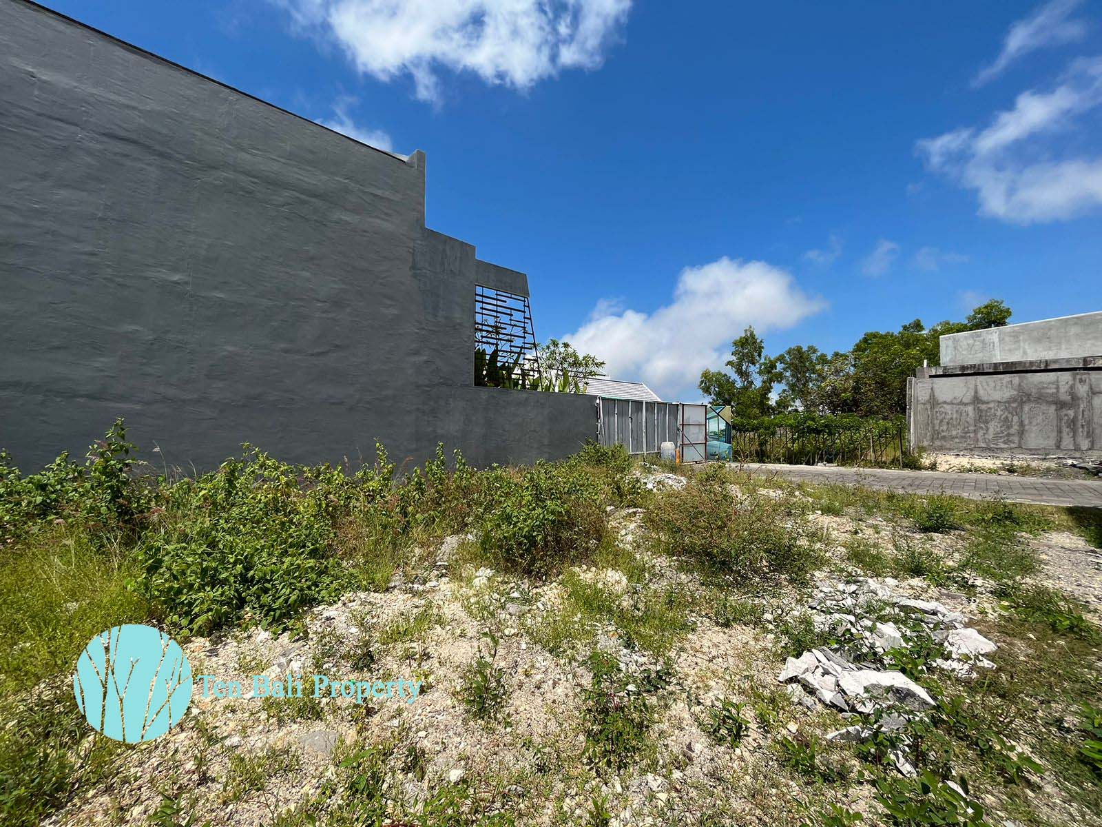 Ungasan, Bali, ,Land,For Sale,1300