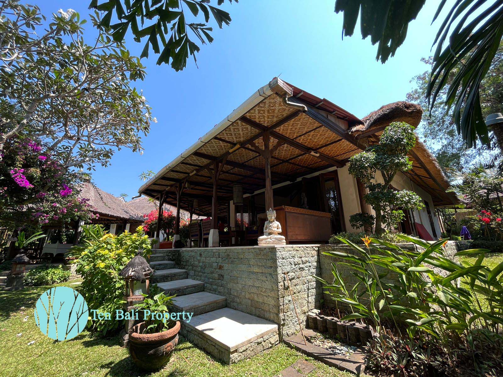 Nusa Dua, Bali, 3 Bedrooms Bedrooms, ,3 BathroomsBathrooms,Villa,For Sale,1304