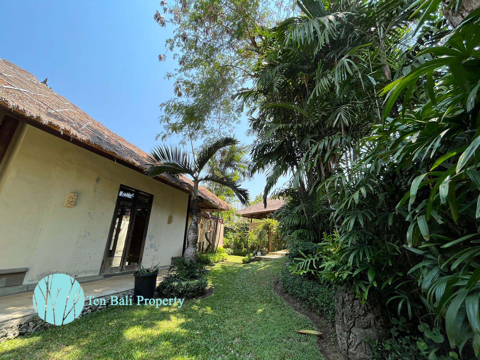 Nusa Dua, Bali, 3 Bedrooms Bedrooms, ,3 BathroomsBathrooms,Villa,For Sale,1304