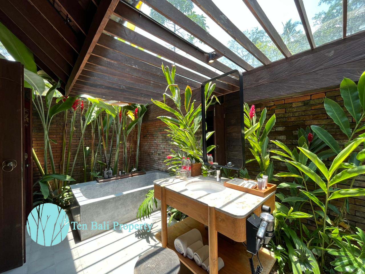 Ubud, Bali, 1 Bedroom Bedrooms, ,1 BathroomBathrooms,Villa,For Sale,1311