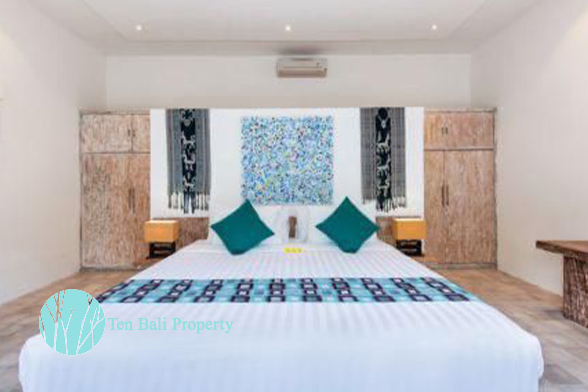 Seminyak, Bali, 3 Bedrooms Bedrooms, ,3 BathroomsBathrooms,Villa,For Sale,1329