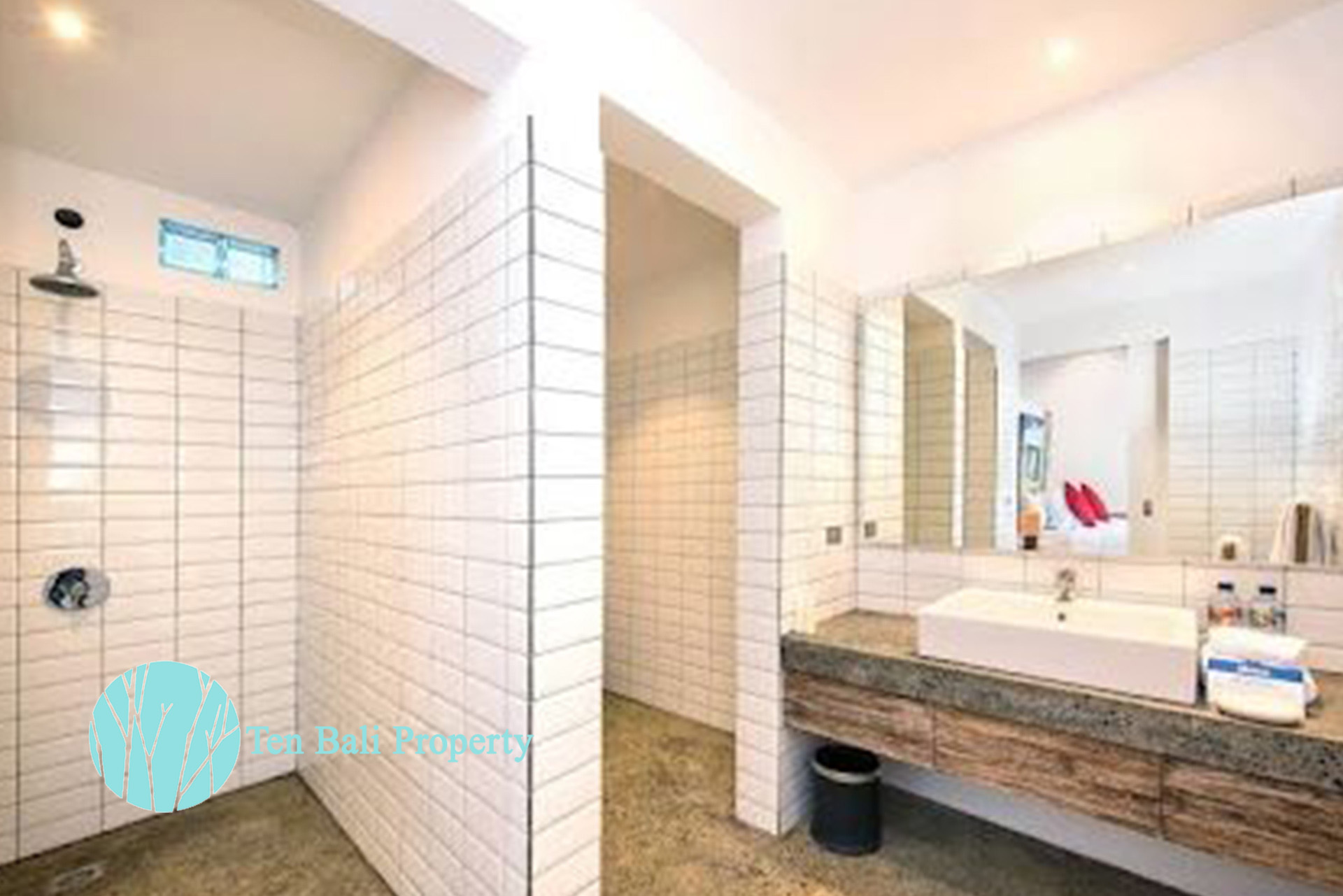 Seminyak, Bali, 3 Bedrooms Bedrooms, ,3 BathroomsBathrooms,Villa,For Sale,1329