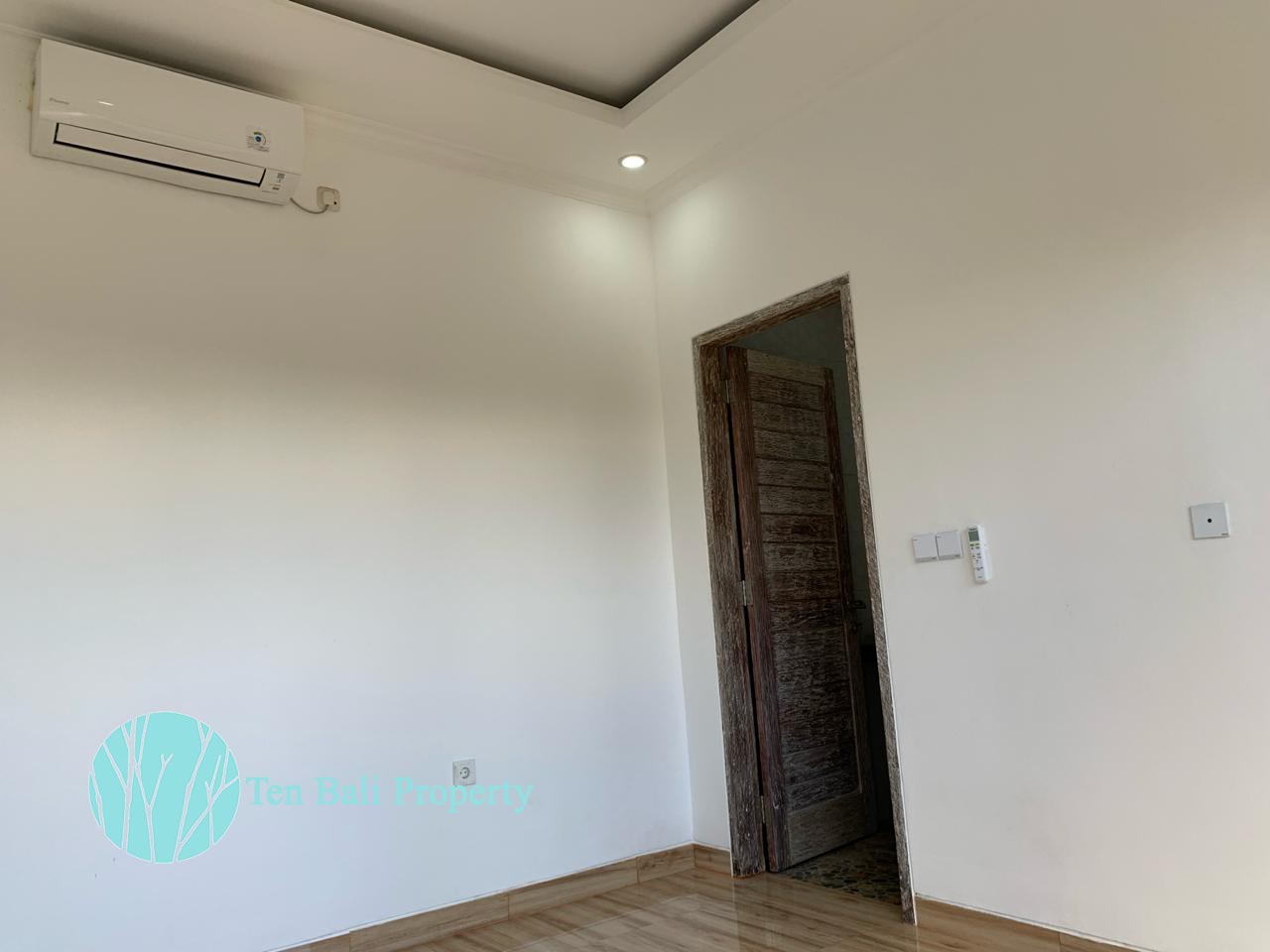 Padonan, Badung, Bali, 3 Bedrooms Bedrooms, ,3 BathroomsBathrooms,Villa,For Rent,1370