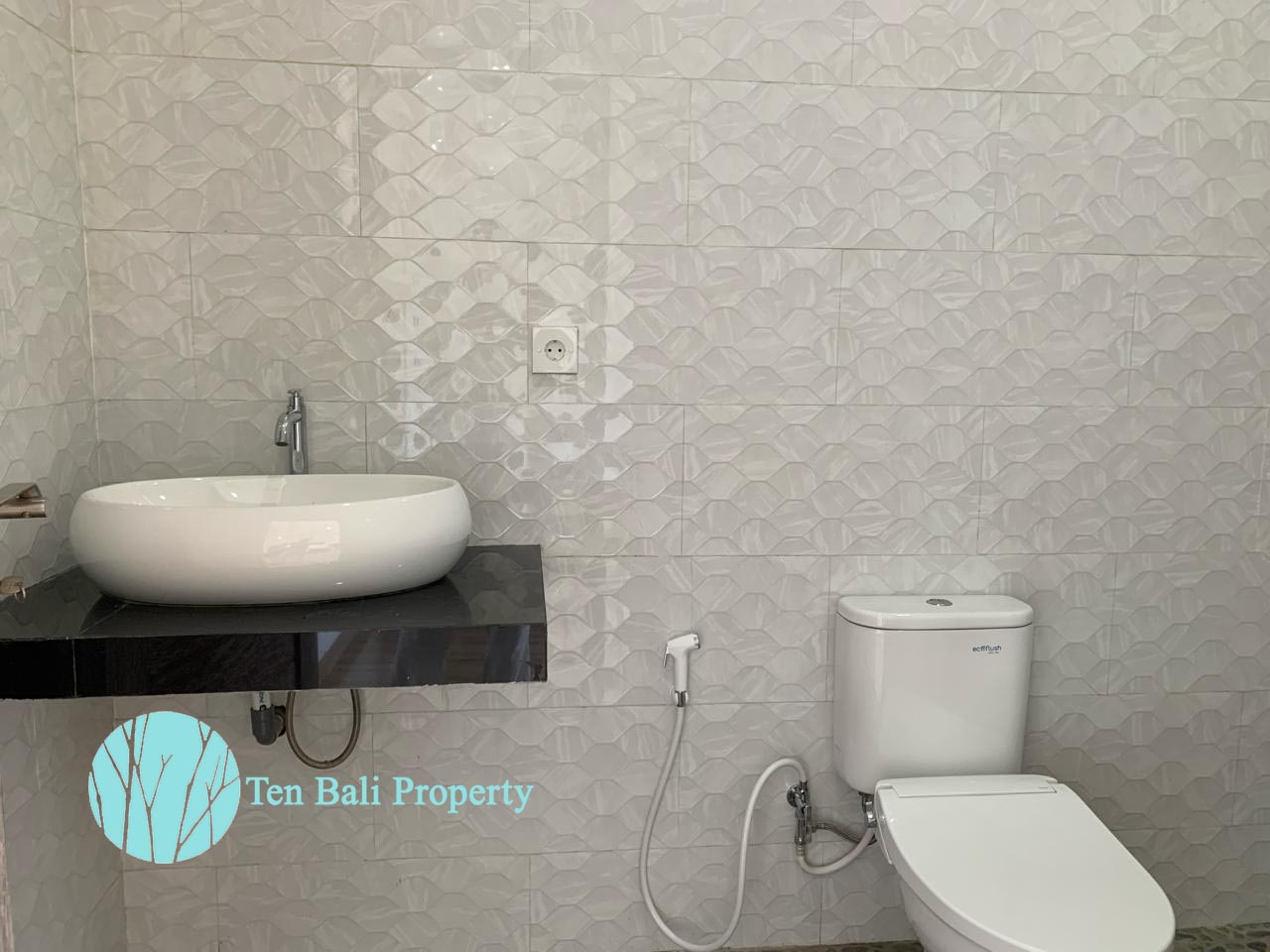Padonan, Badung, Bali, 3 Bedrooms Bedrooms, ,3 BathroomsBathrooms,Villa,For Rent,1370