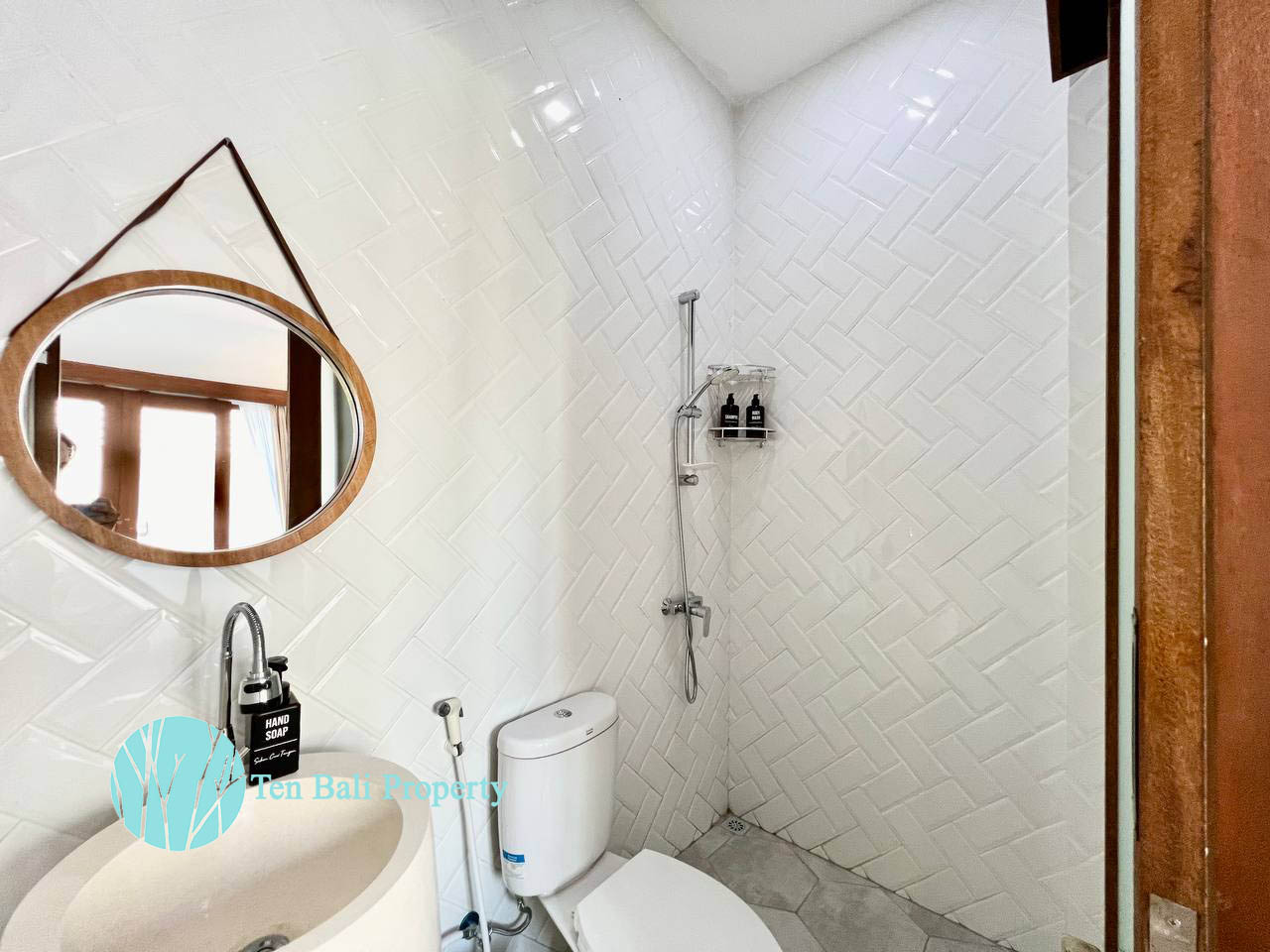 Kutuh, Nusa Dua, Bali, 3 Bedrooms Bedrooms, ,3 BathroomsBathrooms,Villa,For Rent,1391