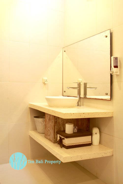 Legian, Badung, Bali, 2 Bedrooms Bedrooms, ,3 BathroomsBathrooms,Villa,For Sale,1405