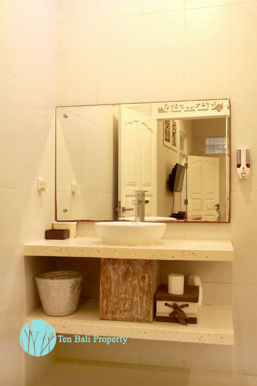 Legian, Badung, Bali, 2 Bedrooms Bedrooms, ,3 BathroomsBathrooms,Villa,For Sale,1405