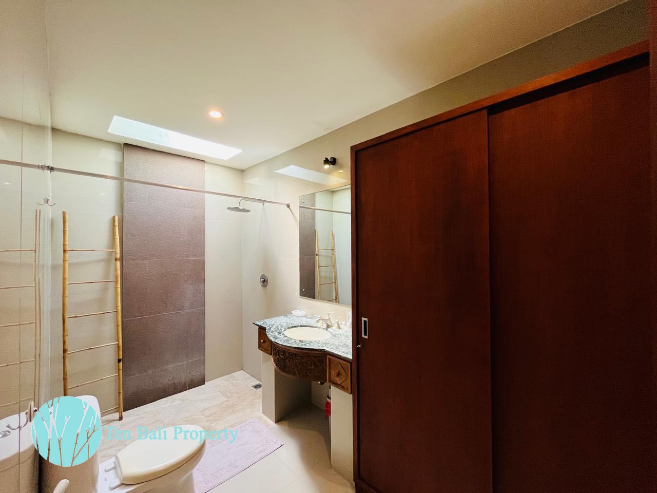 Sanur, Denpasar, Bali, 3 Bedrooms Bedrooms, ,2 BathroomsBathrooms,Villa,For Rent,1443