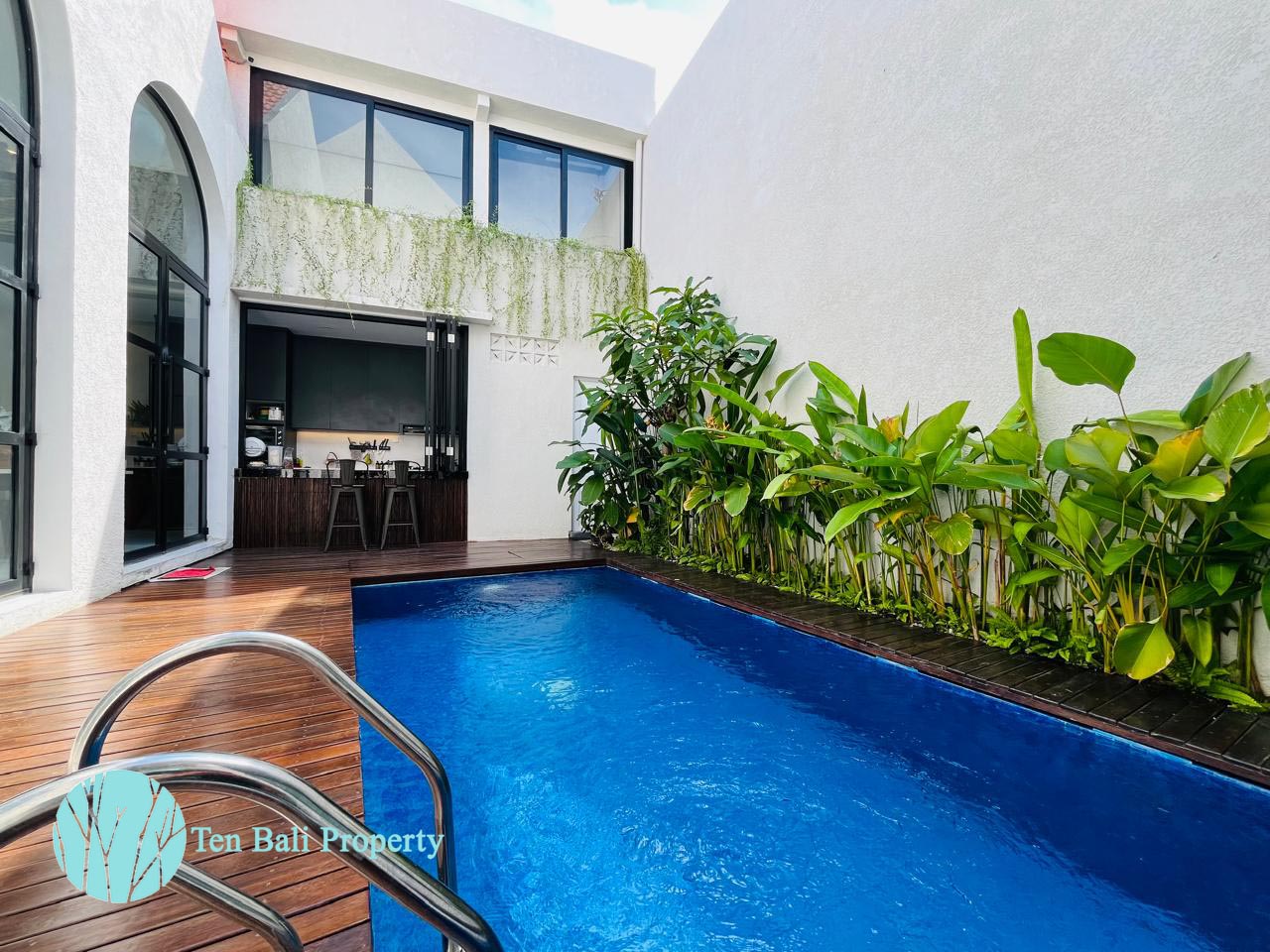 Ketewel, Gianyar, Bali, 5 Bedrooms Bedrooms, ,6 BathroomsBathrooms,Villa,For Rent,1447