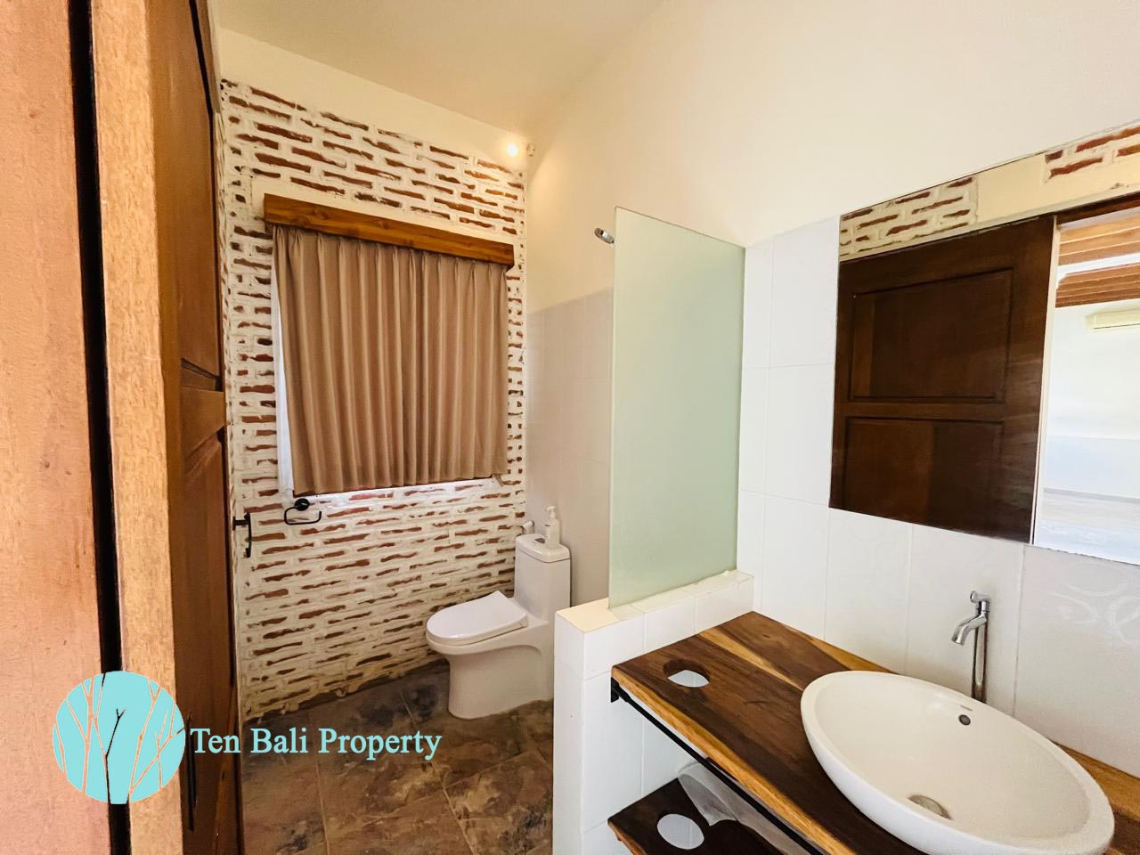 Kerobokan, Badung, Bali, 3 Bedrooms Bedrooms, ,3 BathroomsBathrooms,Villa,For Sale,1465