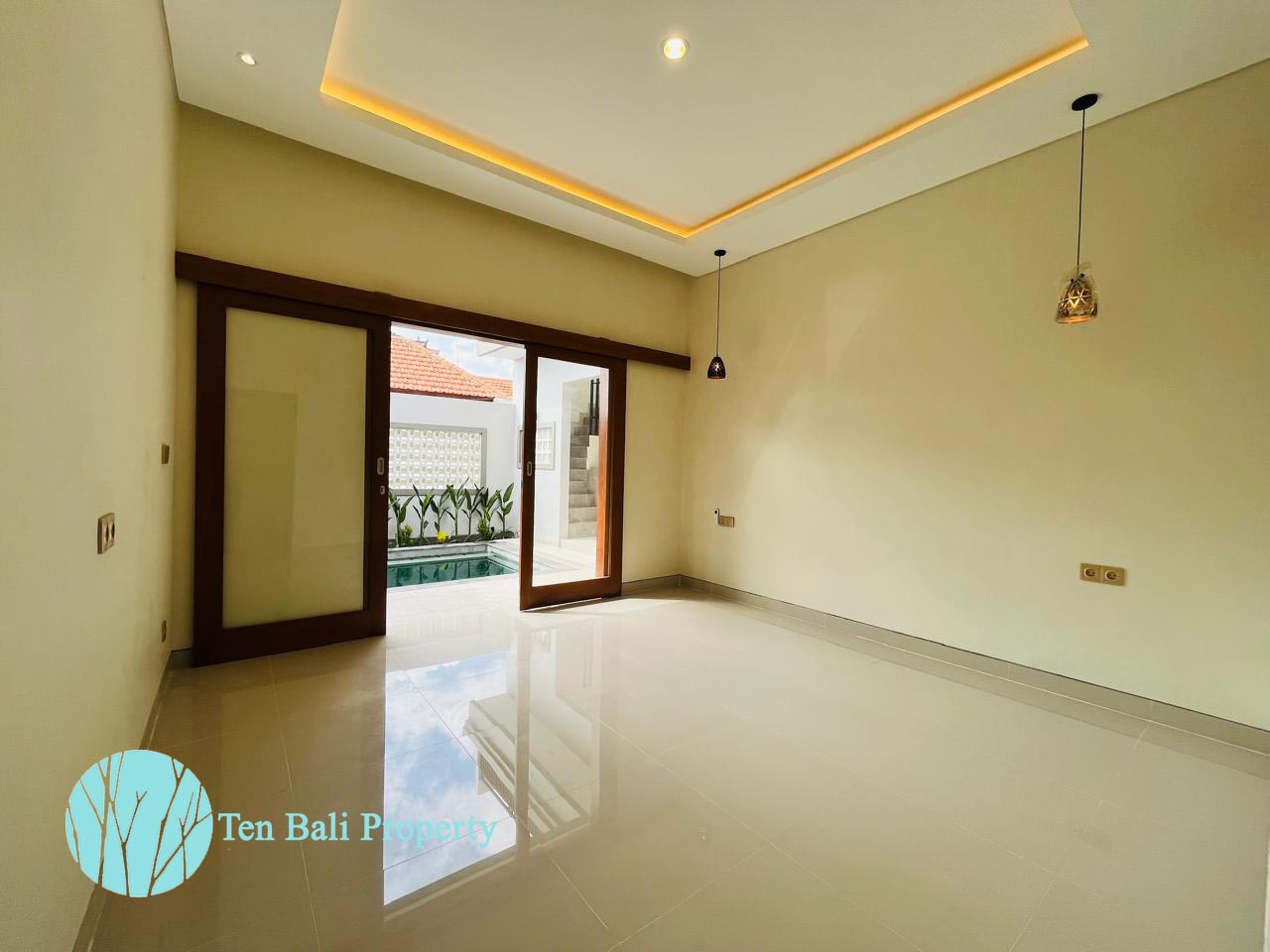 Kerobokan, Badung, Bali, 2 Bedrooms Bedrooms, ,2 BathroomsBathrooms,Villa,For Rent,1493