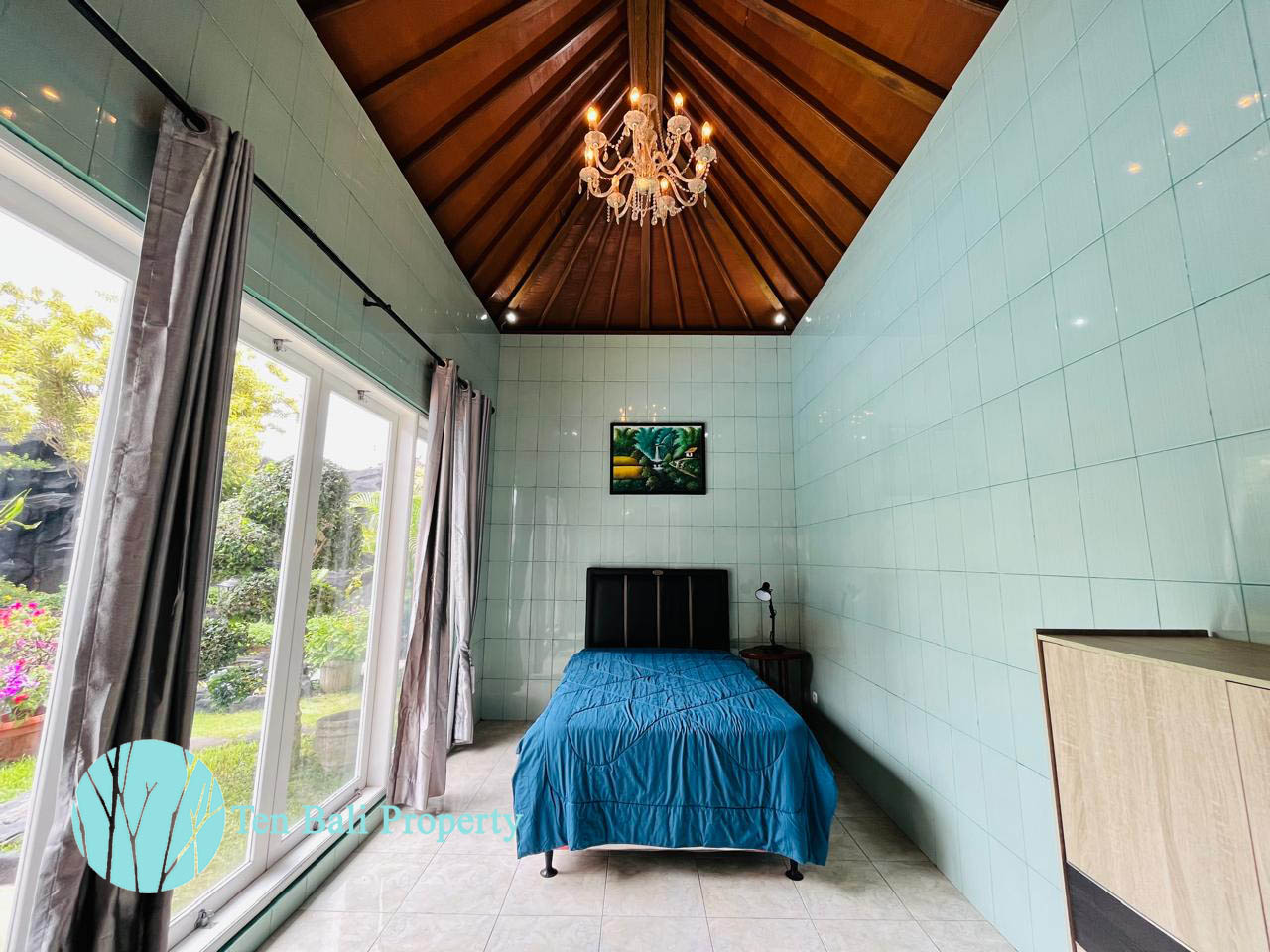 Kebo Iwa, Denpasar, Bali, 5 Bedrooms Bedrooms, ,3 BathroomsBathrooms,Villa,For Sale,1535