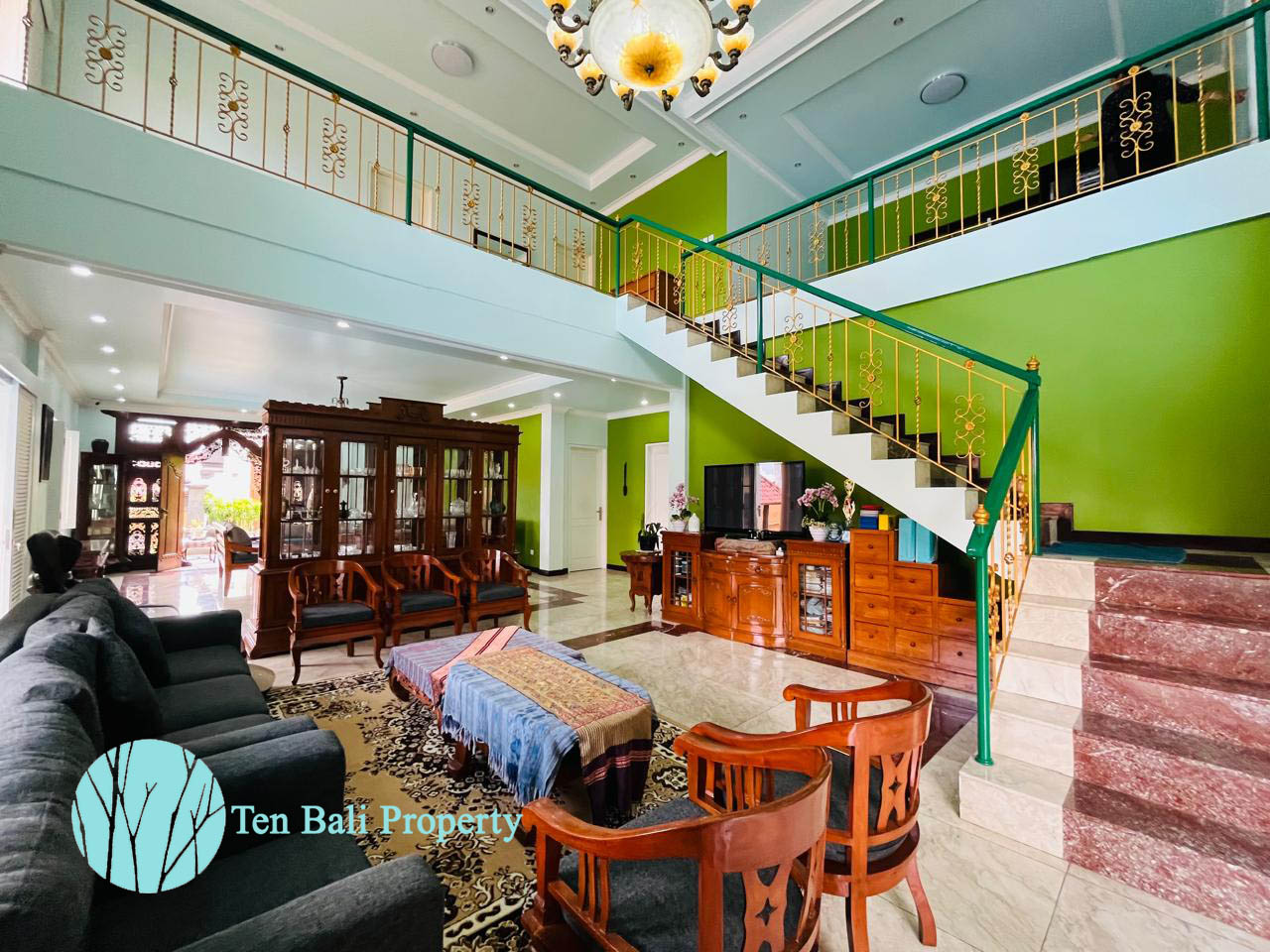 Kebo Iwa, Denpasar, Bali, 5 Bedrooms Bedrooms, ,3 BathroomsBathrooms,Villa,For Sale,1535