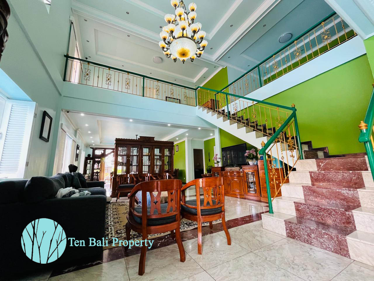 Kebo Iwa, Denpasar, Bali, 5 Bedrooms Bedrooms, ,3 BathroomsBathrooms,Villa,For Sale,1535