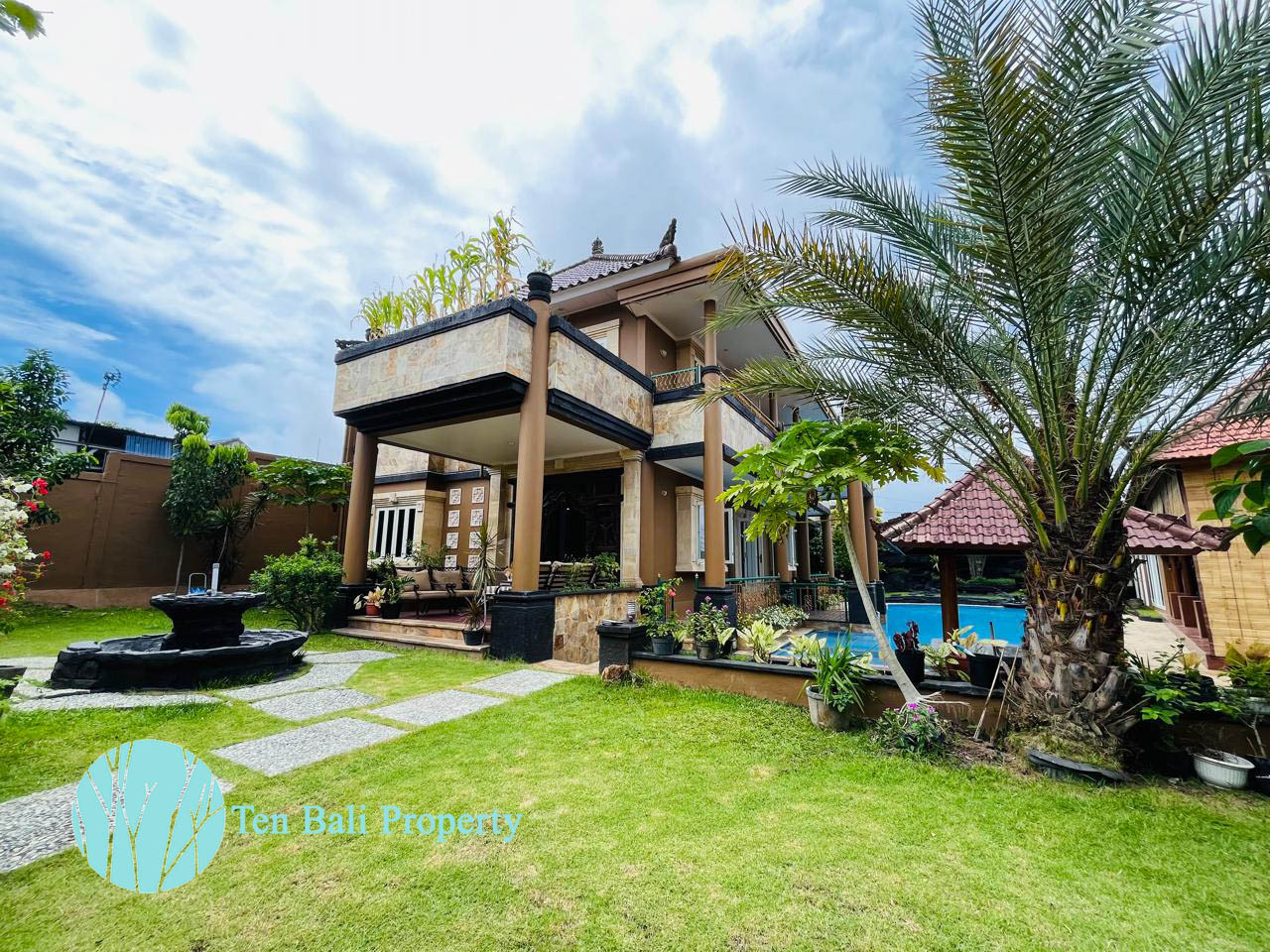 Kebo Iwa, Denpasar, Bali, 5 Bedrooms Bedrooms, ,3 BathroomsBathrooms,Villa,For Sale,1535
