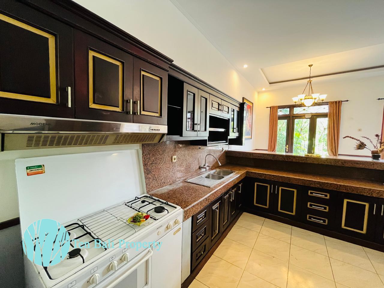 Renon, Denpasar, Bali, 5 Bedrooms Bedrooms, ,5 BathroomsBathrooms,Villa,For Rent,1536