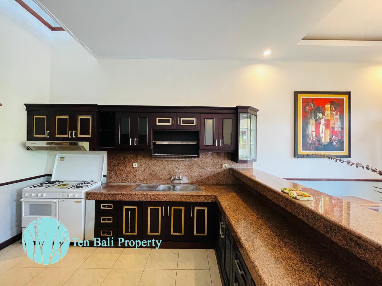 Renon, Denpasar, Bali, 5 Bedrooms Bedrooms, ,5 BathroomsBathrooms,Villa,For Rent,1536