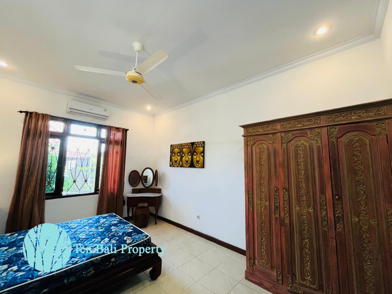 Renon, Denpasar, Bali, 5 Bedrooms Bedrooms, ,5 BathroomsBathrooms,Villa,For Rent,1536