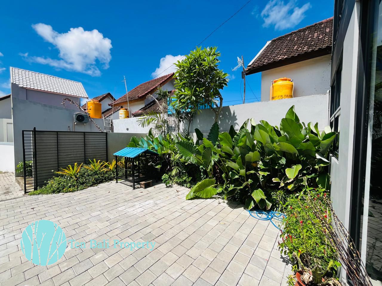 Denpasar, Bali, 3 Bedrooms Bedrooms, ,2 BathroomsBathrooms,Villa,For Rent,1537