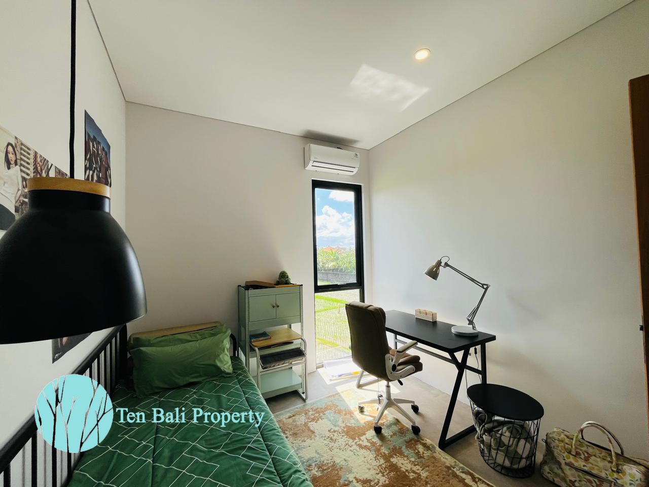 Denpasar, Bali, 3 Bedrooms Bedrooms, ,2 BathroomsBathrooms,Villa,For Rent,1537