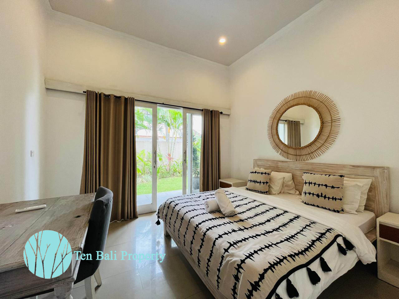 Berawa, Canggu, Bali, 3 Bedrooms Bedrooms, ,3 BathroomsBathrooms,Villa,For Rent,1538