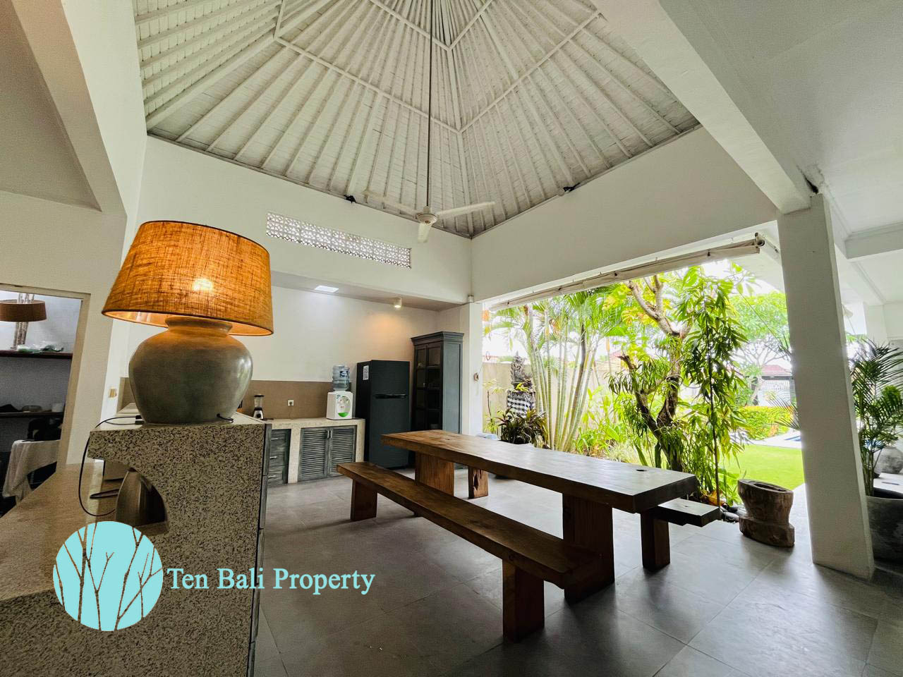 Berawa, Canggu, Bali, 3 Bedrooms Bedrooms, ,3 BathroomsBathrooms,Villa,For Rent,1538