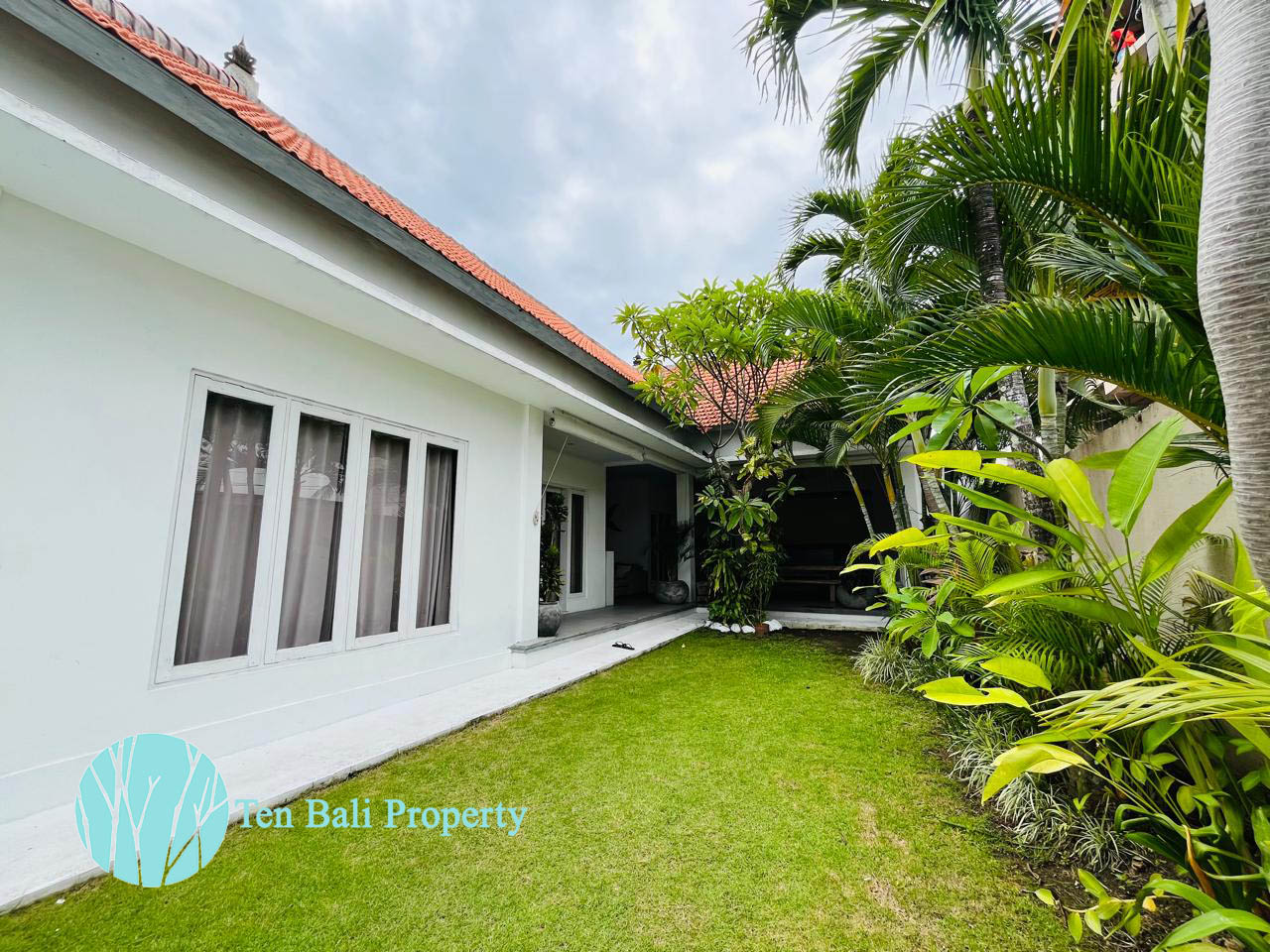 Berawa, Canggu, Bali, 3 Bedrooms Bedrooms, ,3 BathroomsBathrooms,Villa,For Rent,1538