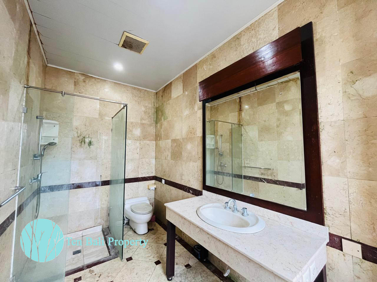 Ubud, Gianyar, Bali, 5 Bedrooms Bedrooms, ,4 BathroomsBathrooms,Villa,For Sale,1547