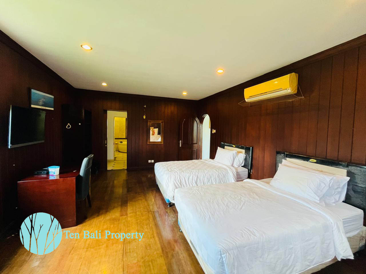 Ubud, Gianyar, Bali, 5 Bedrooms Bedrooms, ,4 BathroomsBathrooms,Villa,For Sale,1547