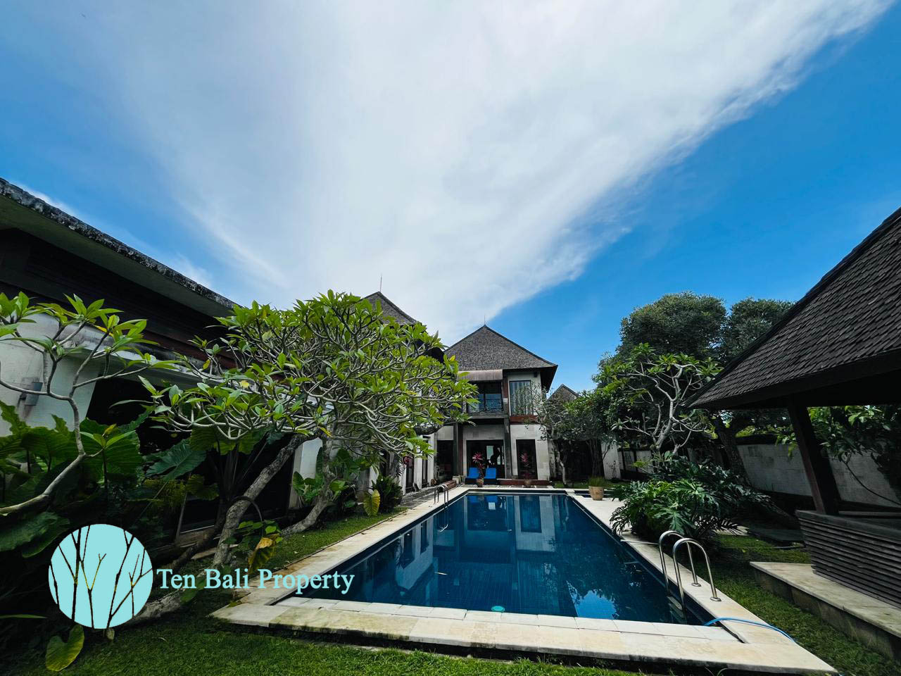 Ubud, Gianyar, Bali, 5 Bedrooms Bedrooms, ,4 BathroomsBathrooms,Villa,For Sale,1547