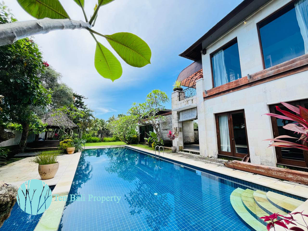Ubud, Gianyar, Bali, 5 Bedrooms Bedrooms, ,4 BathroomsBathrooms,Villa,For Sale,1547