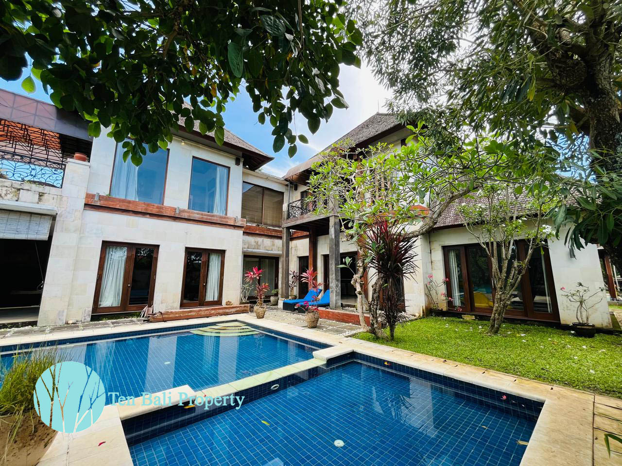 Ubud, Gianyar, Bali, 5 Bedrooms Bedrooms, ,4 BathroomsBathrooms,Villa,For Sale,1547