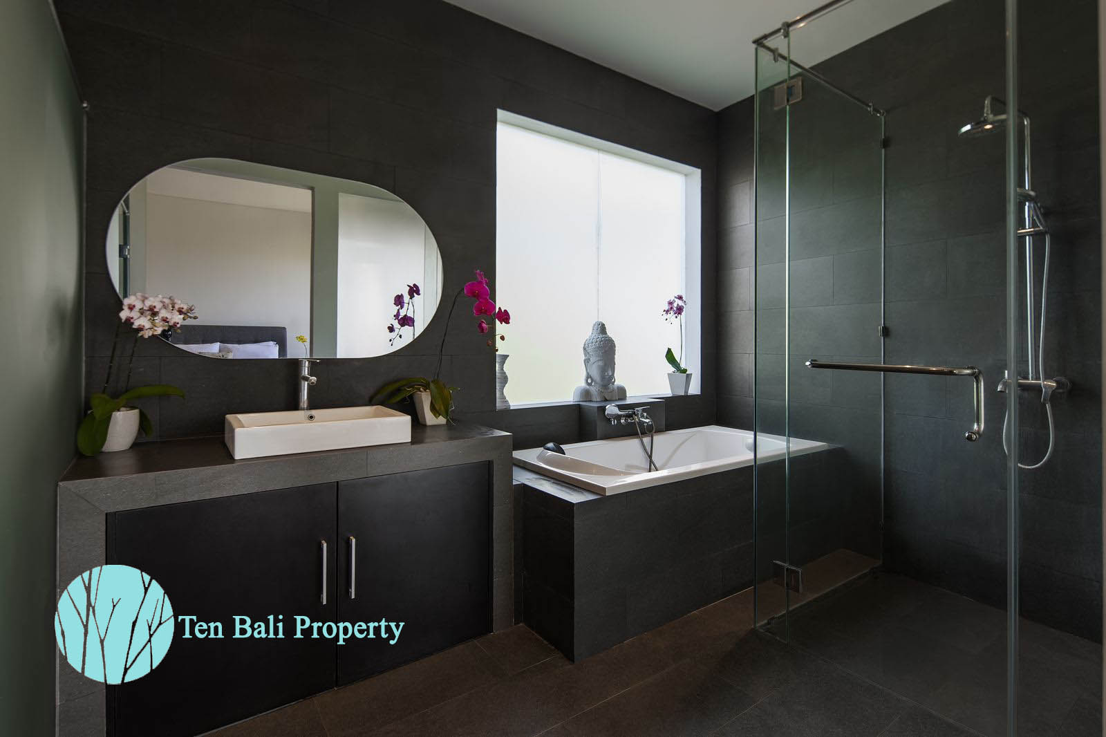 Sanur, Denpasar, Bali, 3 Bedrooms Bedrooms, ,3 BathroomsBathrooms,Villa,For Rent,1550