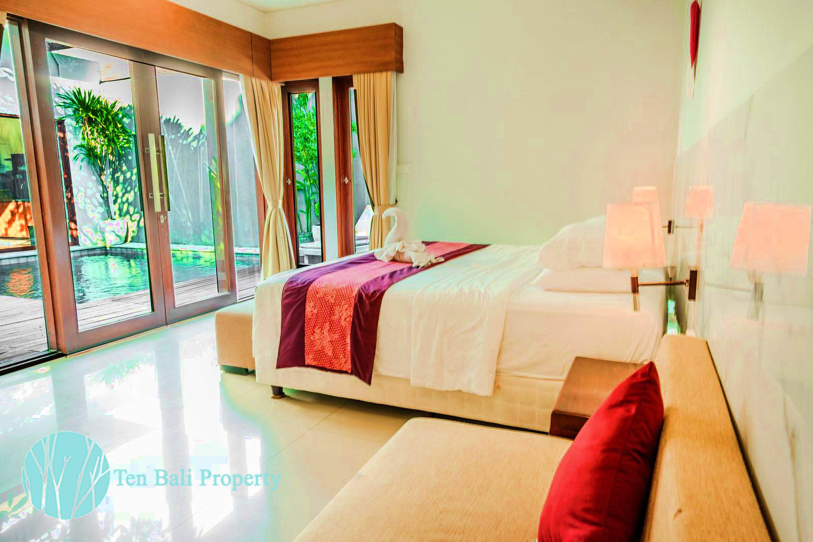 freehold villa umalas
villa umalas sale
3 bedroom villa umalas
private pool villa bali
luxury villa umalas
bali real estate umalas
umalas property
villa berawa batu belig
villa near airport bali
ten bali property