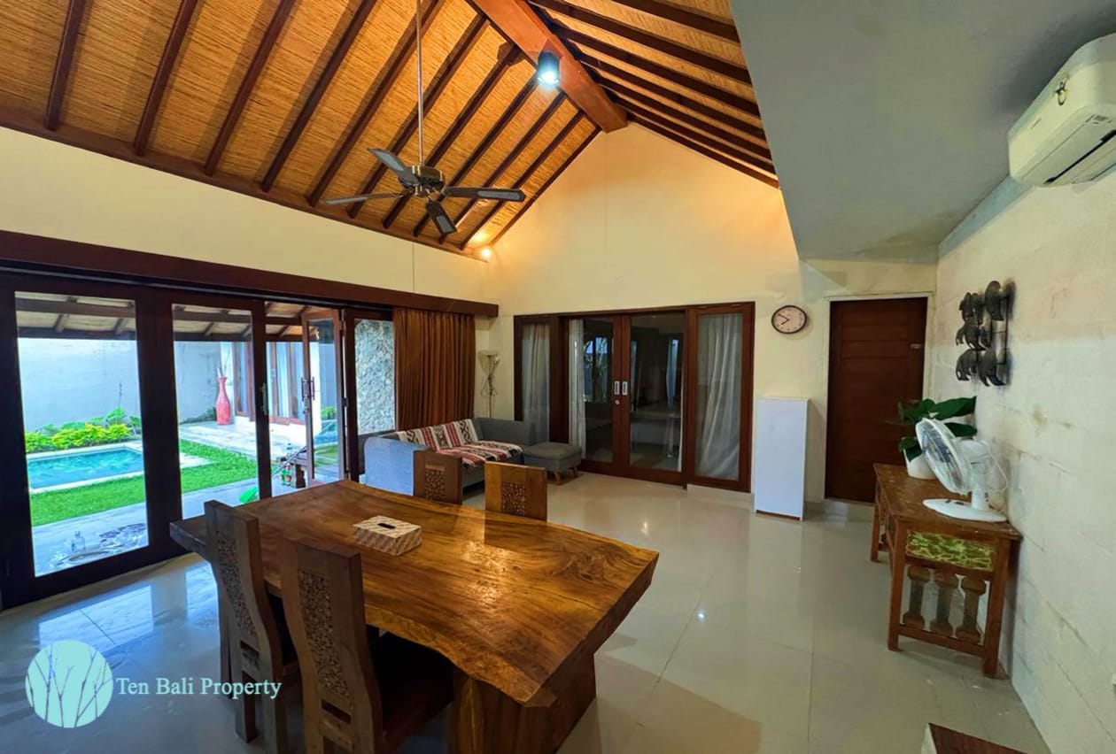 Jimbaran, Bali, 3 Bedrooms Bedrooms, ,3 BathroomsBathrooms,Villa,For Rent,1568