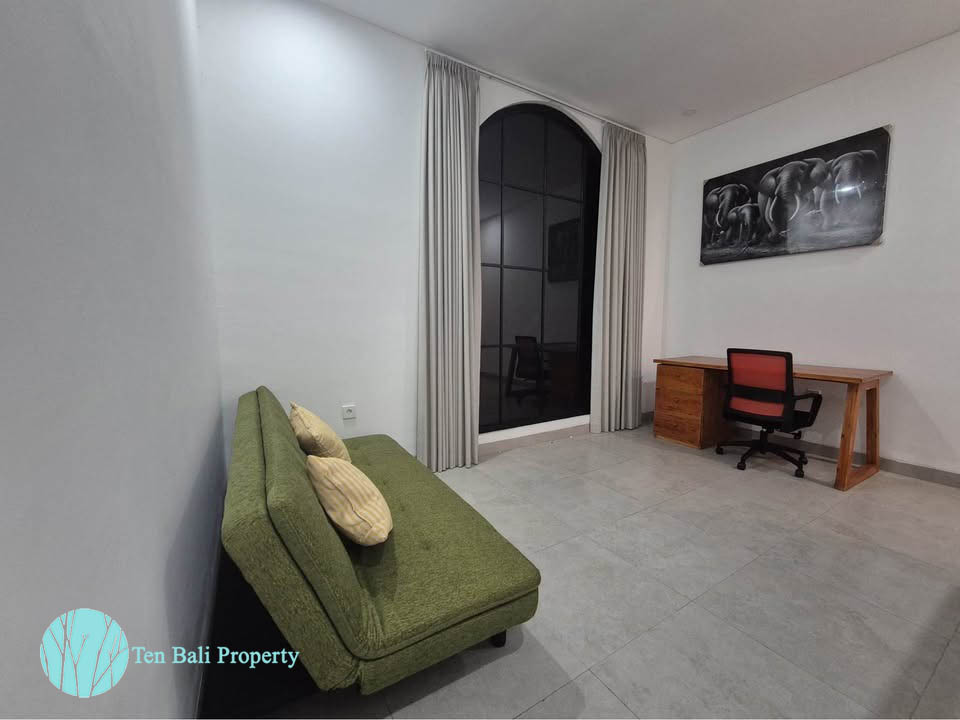 Mediterranean-style villa, luxury villa, villa for sale, villa for rent, Kuta Utara, Jalan Raya Padonan, private pool, modern appliances, Bali property, Ten Bali Property