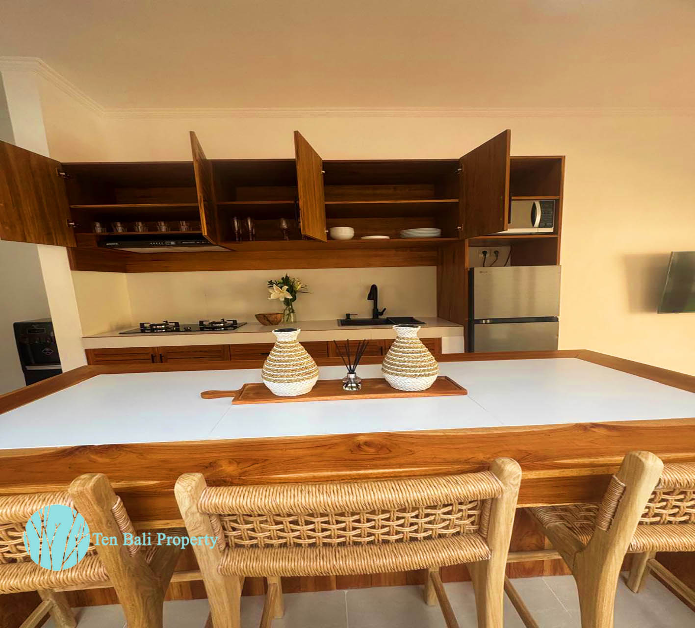 Sanur villa, Bali villa,Leasehold villa Bali, Fully furnished villa Sanur, Beachside villa Sanur, Sindhu Night Market Sanur, Private pool villa Bali, 3 bedroom villa Sanur, Tropical villa Bali, Sanur real estate, Bali property, Investment property Bali, Holiday home Sanur, Bali dream home, Ten Bali Property

