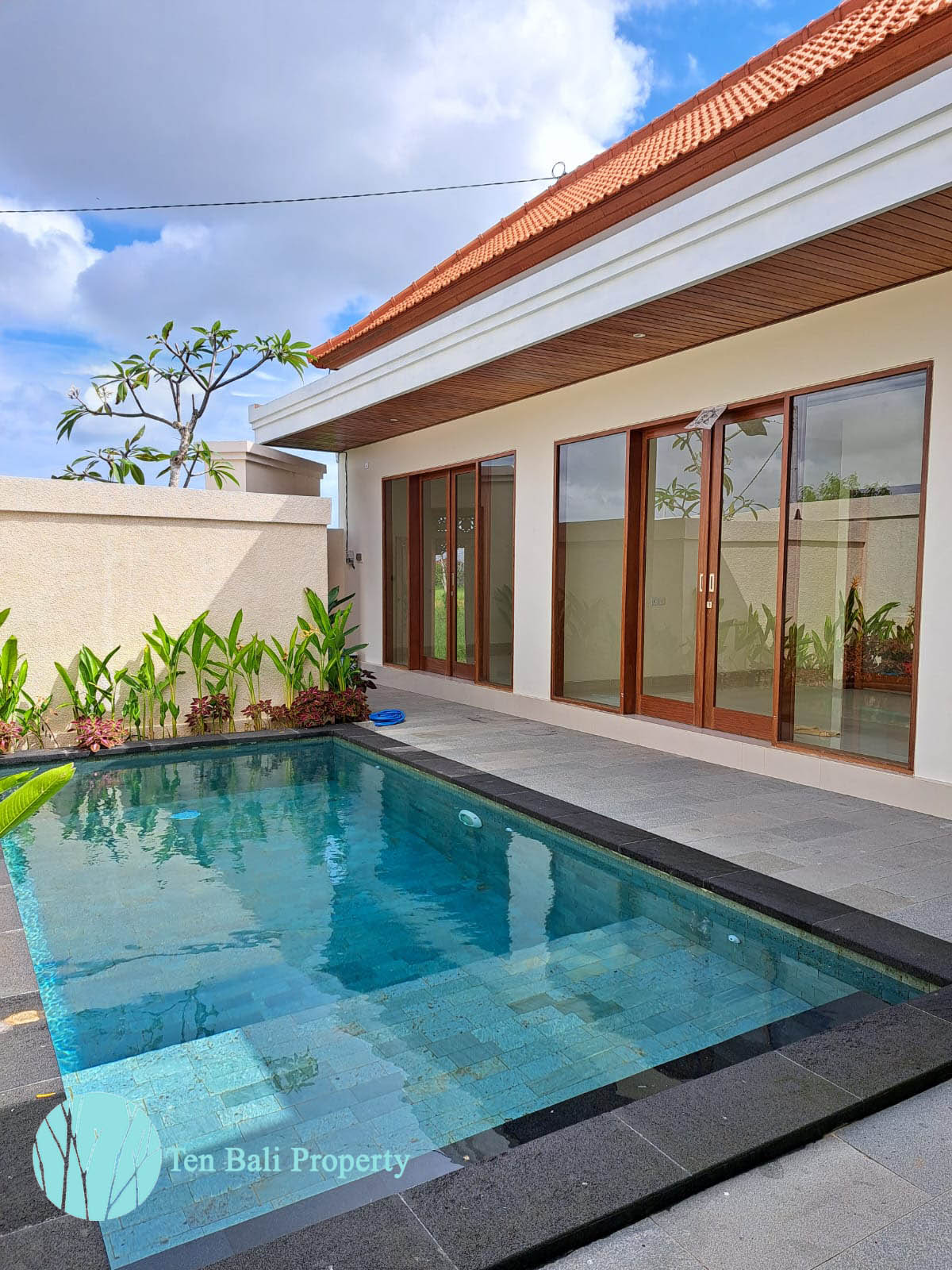  3 beddrooms villa for rent, Tabanan Bali, private pool, Nyanyi Beach, Pantai Seseh, Canggu area, villa rental Bali, long-term rental
